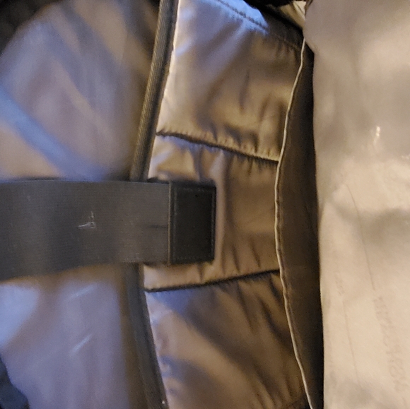 Used Backpack - Picture 5 of 9